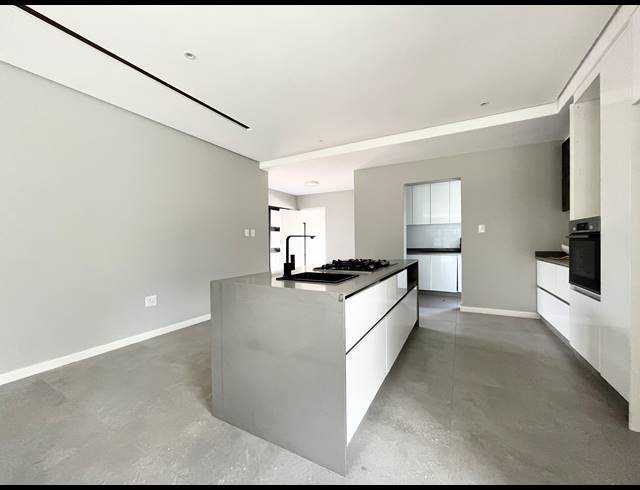 3 BEDROOM HOUSE FOR SALE IN PALM LAKES ESTATE